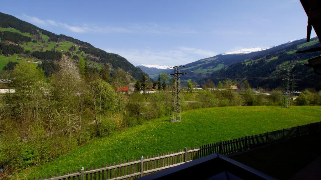 Haus Peter Schiestl Apartment Zell am Ziller Exterior photo